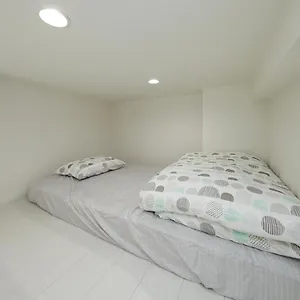 Casa Magnolia Kami-ochiai アパートホテル 東京都